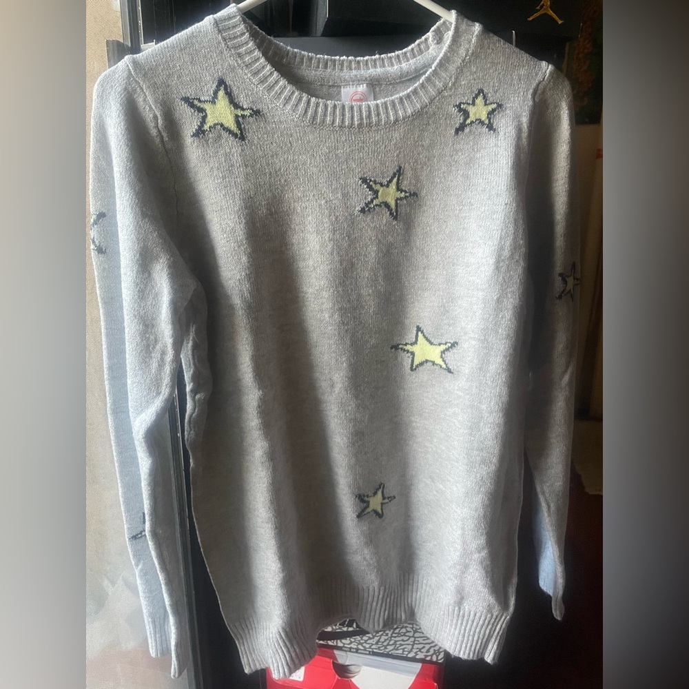 Gray Star Pattern Sweatersize XXL kid - Picture 2 of 6